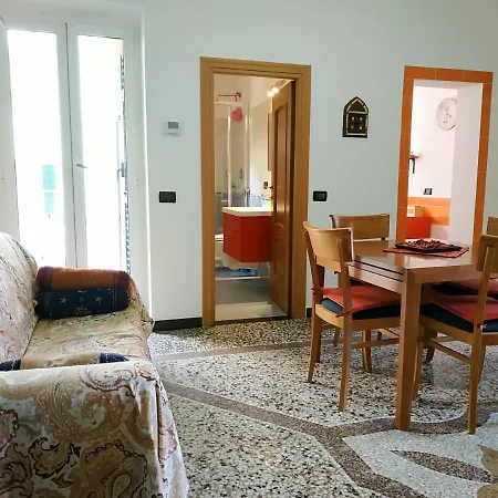 Appartement Holiday In Oregina *